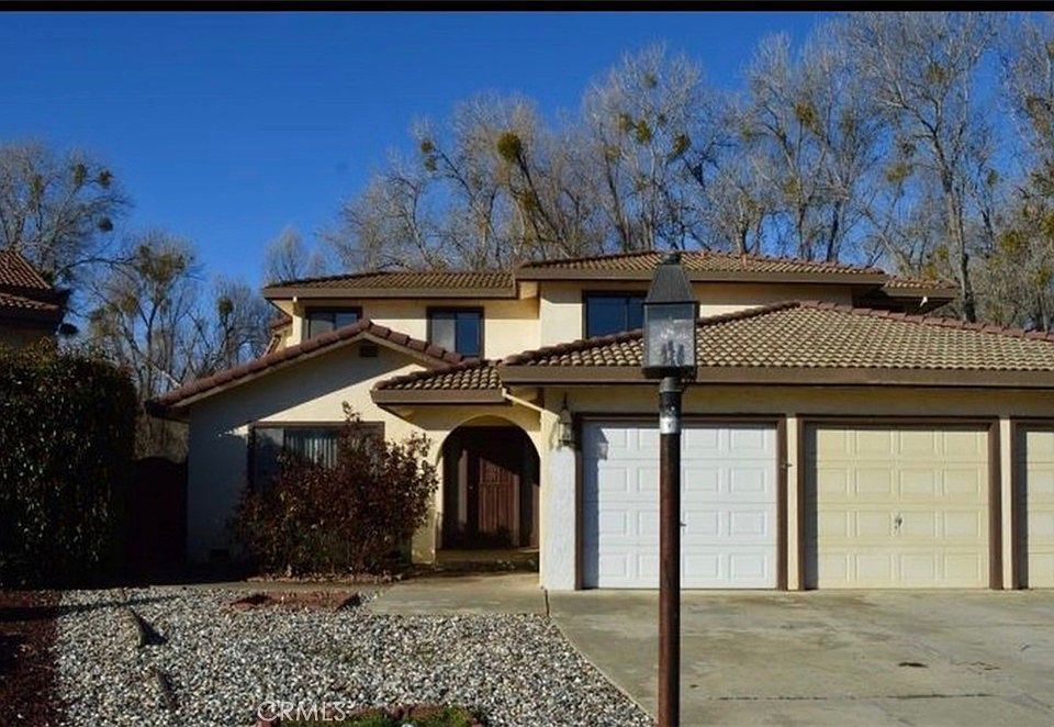 1st image of 15065 Highlands Harbor Rd