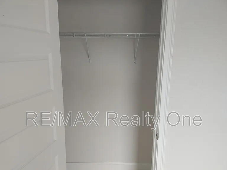 8398 N Jay Dr — Photo 14