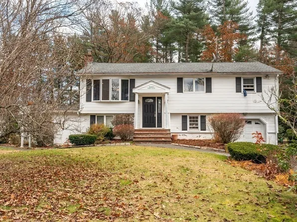 14 Putney Cir, Billerica, MA 01821