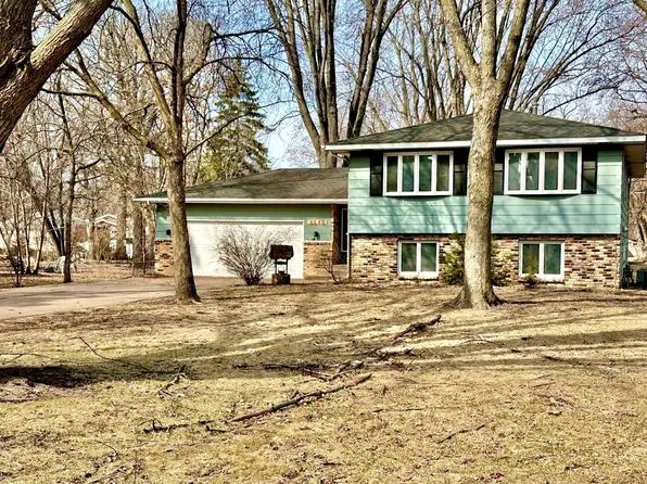 8540 Hastings St NE, Blaine, MN 55449