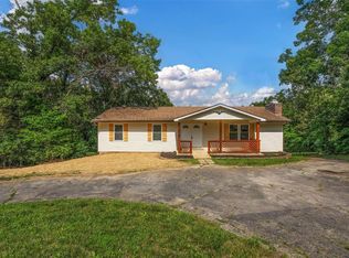 7448 Twin Ridge Dr, Cedar Hill, MO 63016