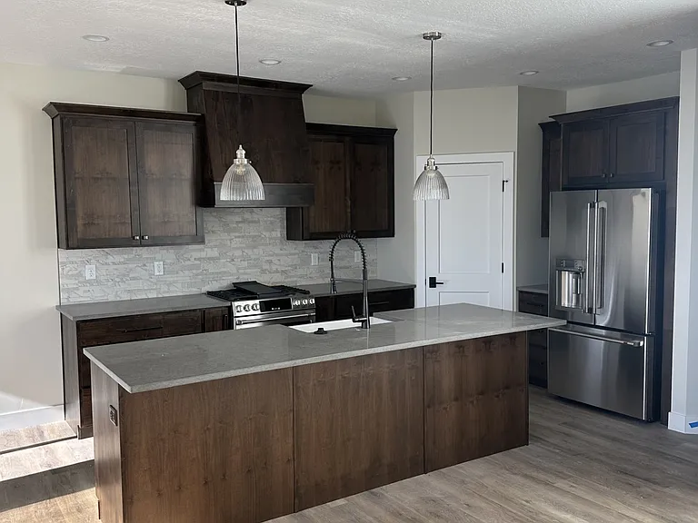 1458 Sunflower Ln — Photo 3