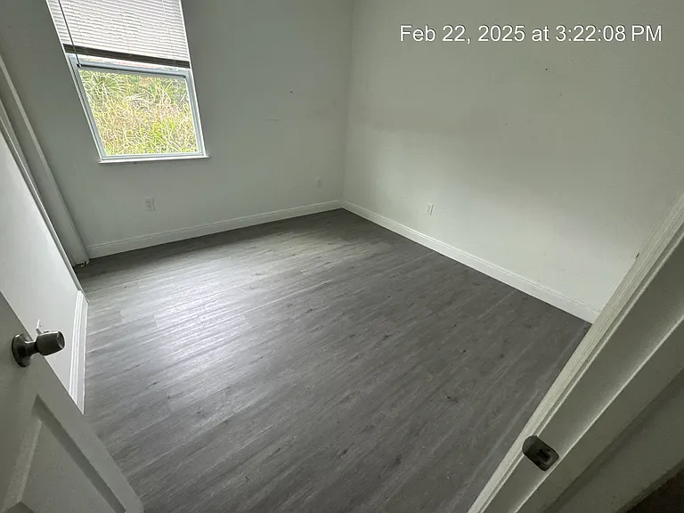 32nd Ave SE — Photo 8