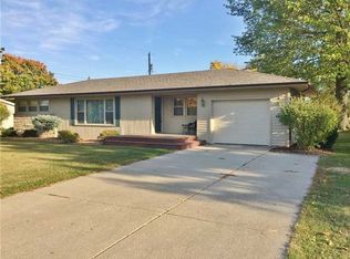 103 Woodlawn Dr, Hicksville, OH 43526