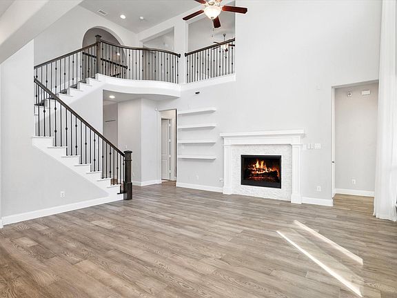 5th image of 1001 Grassy Shore Ln