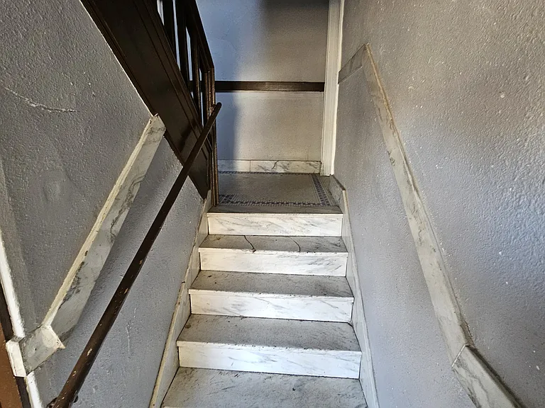 2000 Allen Ave — Photo 18