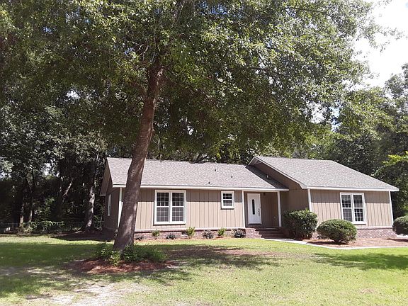2nd image of 104 Cobley Pl