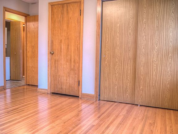4th image of 6227 Stevens Ave S
