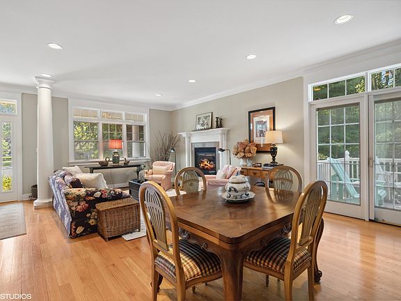 2nd image of 14367 Elm Ct