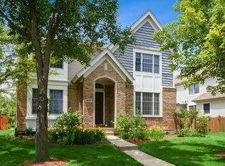 1546 Fielding Dr, Glenview, IL 60026