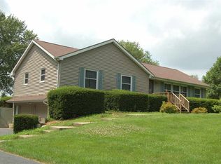 156 S Hickory Ln, Oregon, IL 61061