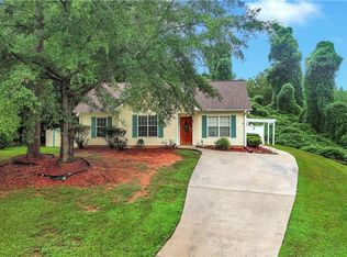 274 Griffith St, Winder, GA 30680