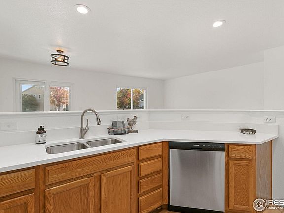 5th image of 4253 Georgetown Dr