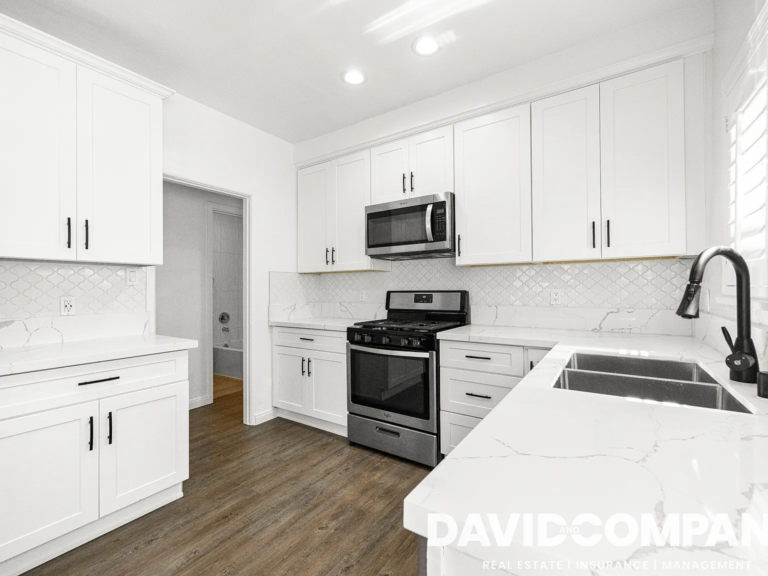 2 bed, 800 sqft, $2,800 — Photo 2