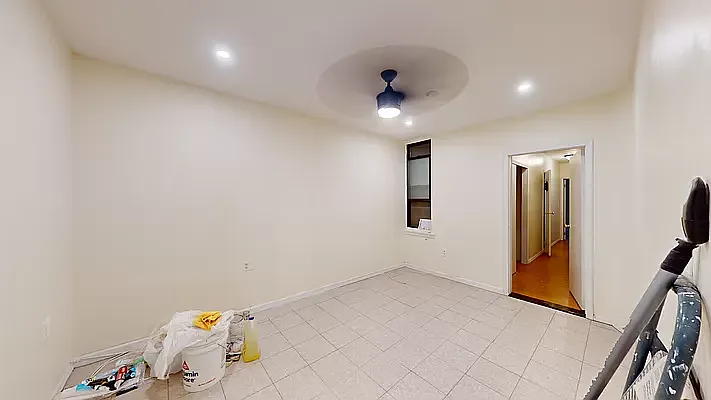 Rented by Bond New York | media 3