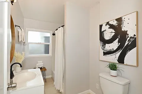 3324 Delaware St #1 — Photo 6