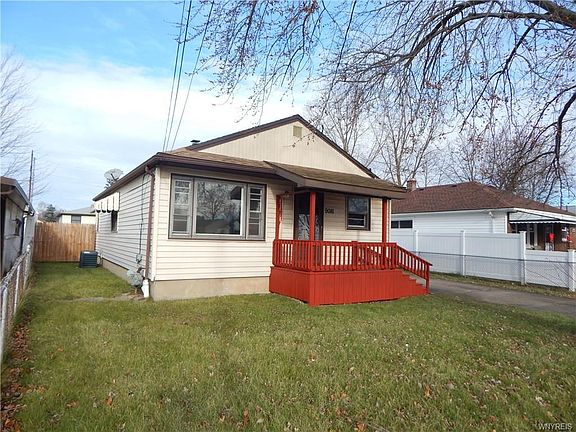 3rd image of 9016 Demunda Ave