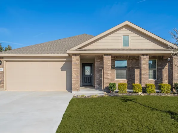 714 Christopher Dr, Cleburne, TX 76033