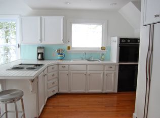 15819 Cherry St, Spring Lake, MI 49456