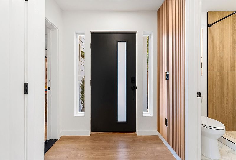 4th image of 11020 17th Avenue NE
