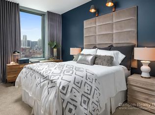 448 W Huron St, Chicago, IL 60654