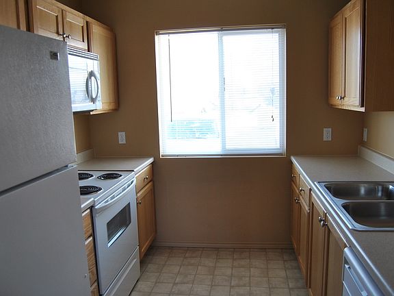 2nd image of 301 N Fanning Ave APT 1
