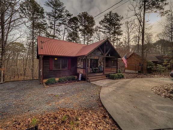 2nd image of 544 Eagle Mountain Dr E