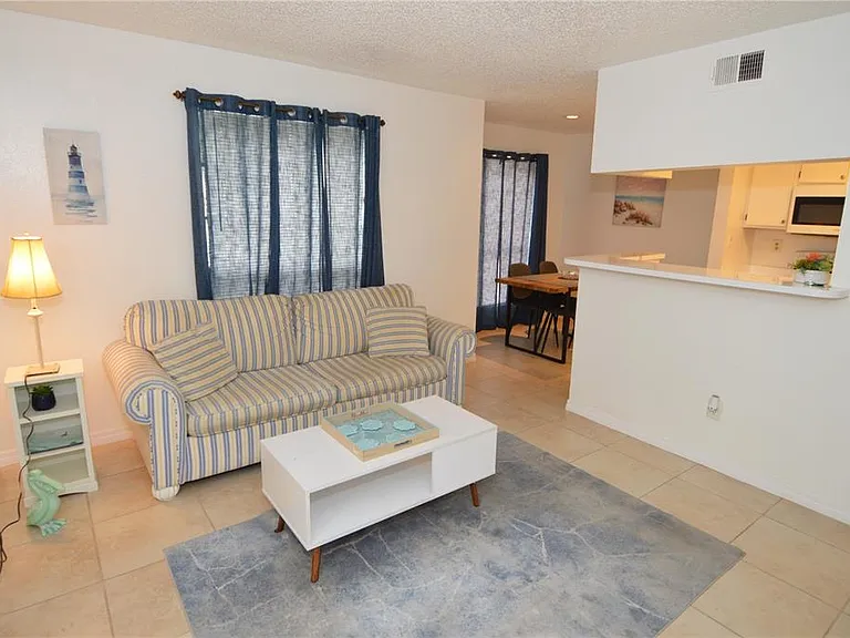 8625 Mallard Reserve Dr #101 — Photo 12