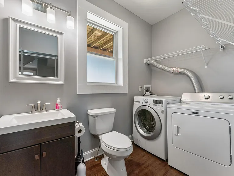 382 Morrison Ave — Photo 26