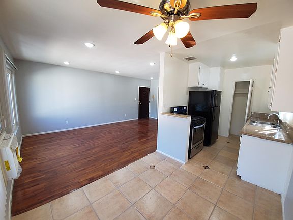 3rd image of 949 N Sierra Bonita Ave