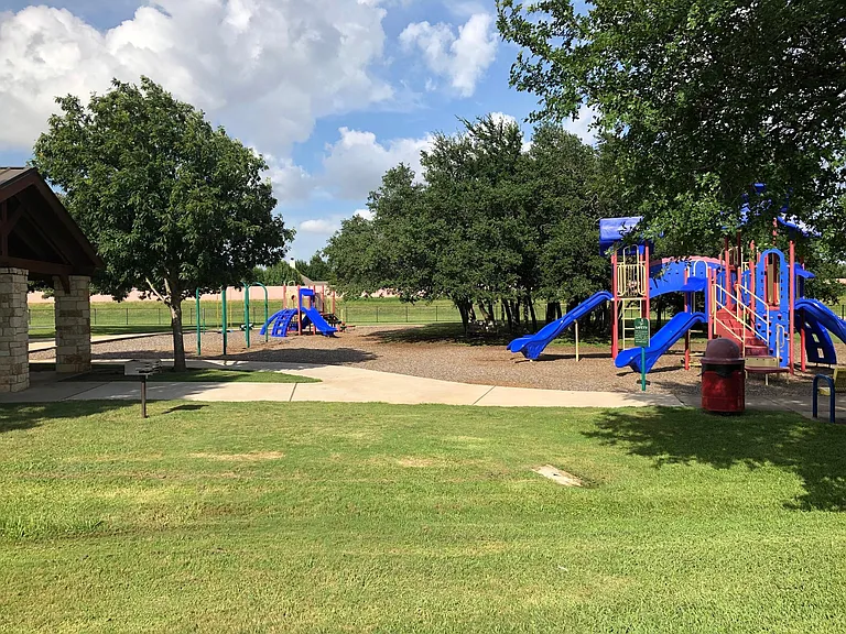 2001 Suzanne Kelli Dr — Photo 20