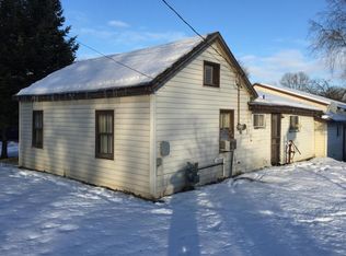 804 E Main St, Osakis, MN 56360