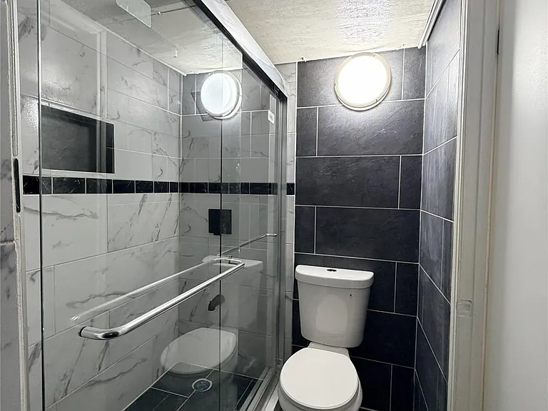 9550 Deering Dr #509 — Photo 18