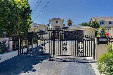 Welcome to 25252 Barque Way! Very private location at end of cut-de-sac.