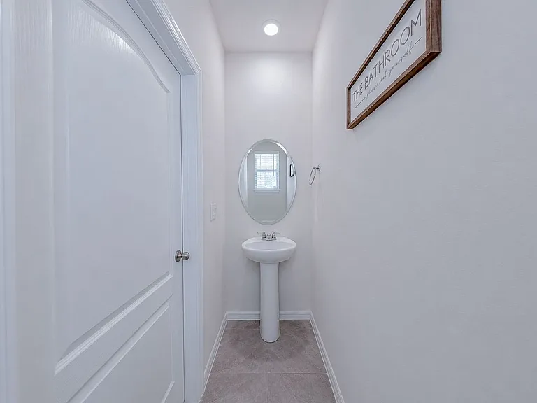 244 Reena Dr — Photo 5