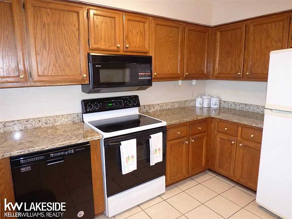 4th image of 20500 Palm Meadow Dr