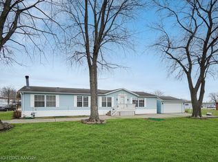 169 Whipporwill Dr, Beecher, IL 60401