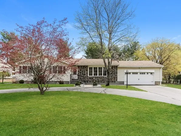 339 Frank Smith Rd, Longmeadow, MA 01106