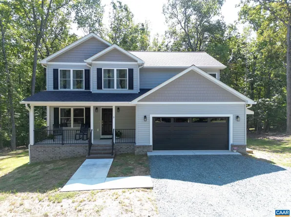 9 Sassafras Rd, Palmyra, VA 22963