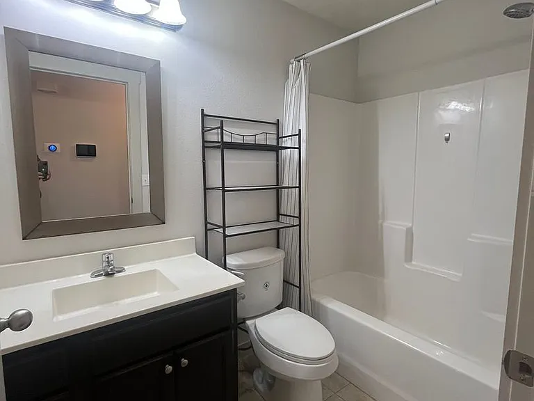 5371 Basswood Ct — Photo 7
