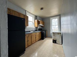 21 Bergen Ave FLOOR 2, Jersey City, NJ 07305