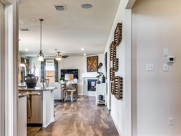 Open and inviting foyer