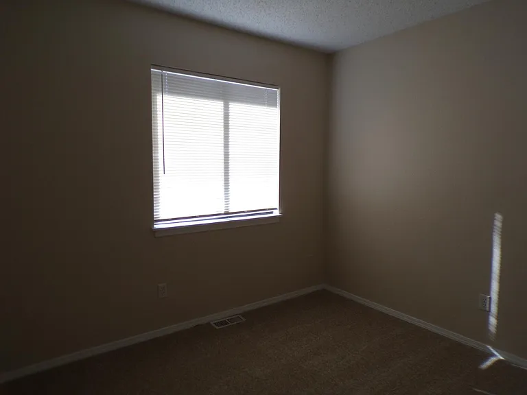 1330 Talley Cir — Photo 11