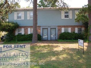 1323 N Shackleford Rd, Little Rock, AR 72211