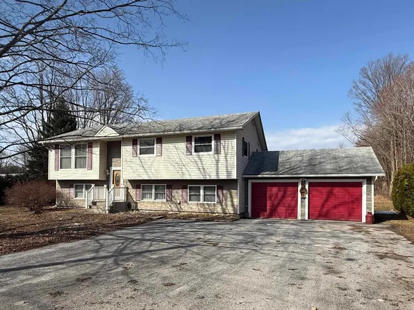 1085 Lamkin Street, Highgate, VT 05459