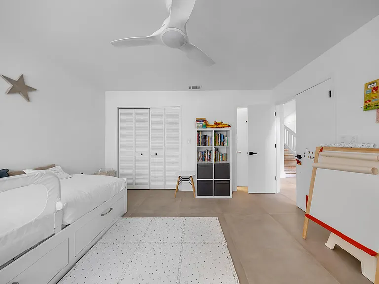 4117 W Palm Aire Dr #B2 — Photo 12