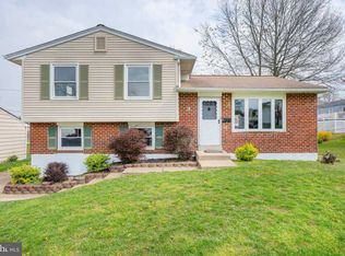 3 Hardy Rd, New Castle, DE 19720