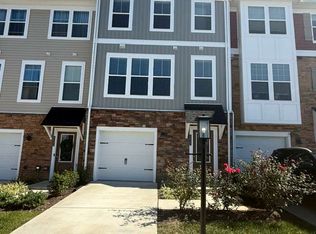 8843 Foxway Ridge Ln #1, Glen Allen, VA 23060