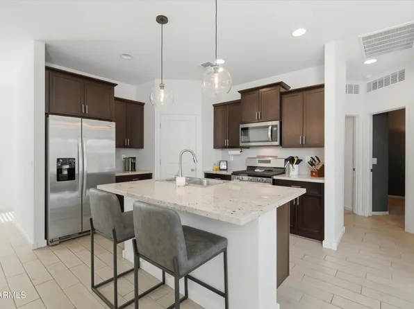 3537 E SANDOVAL Drive, San Tan Valley, AZ 85140