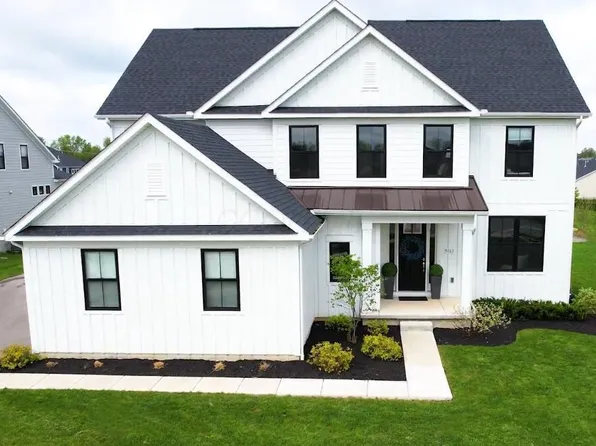 8203 Ryan St, Powell, OH 43065